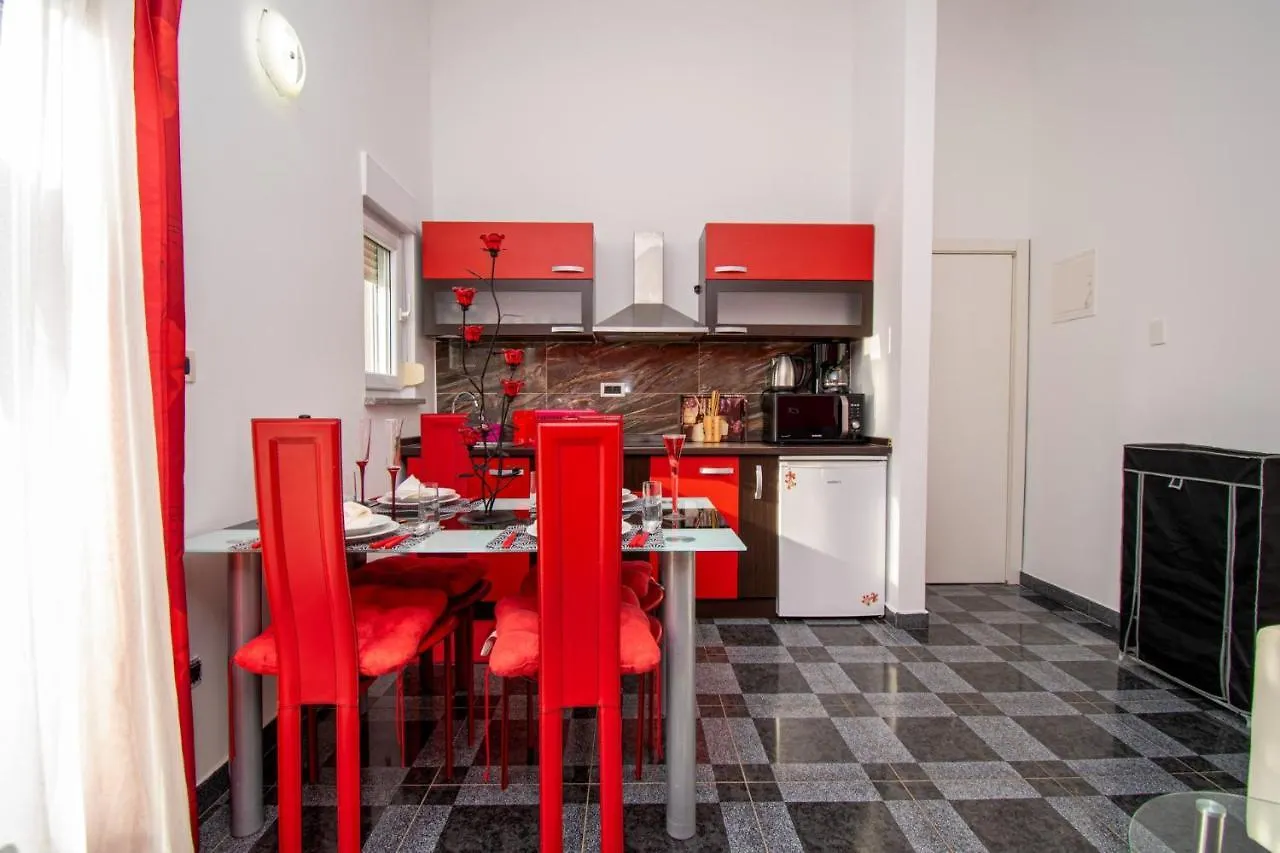 Apartments With Pool In Pula,Croatia 0*, Pula Croacia