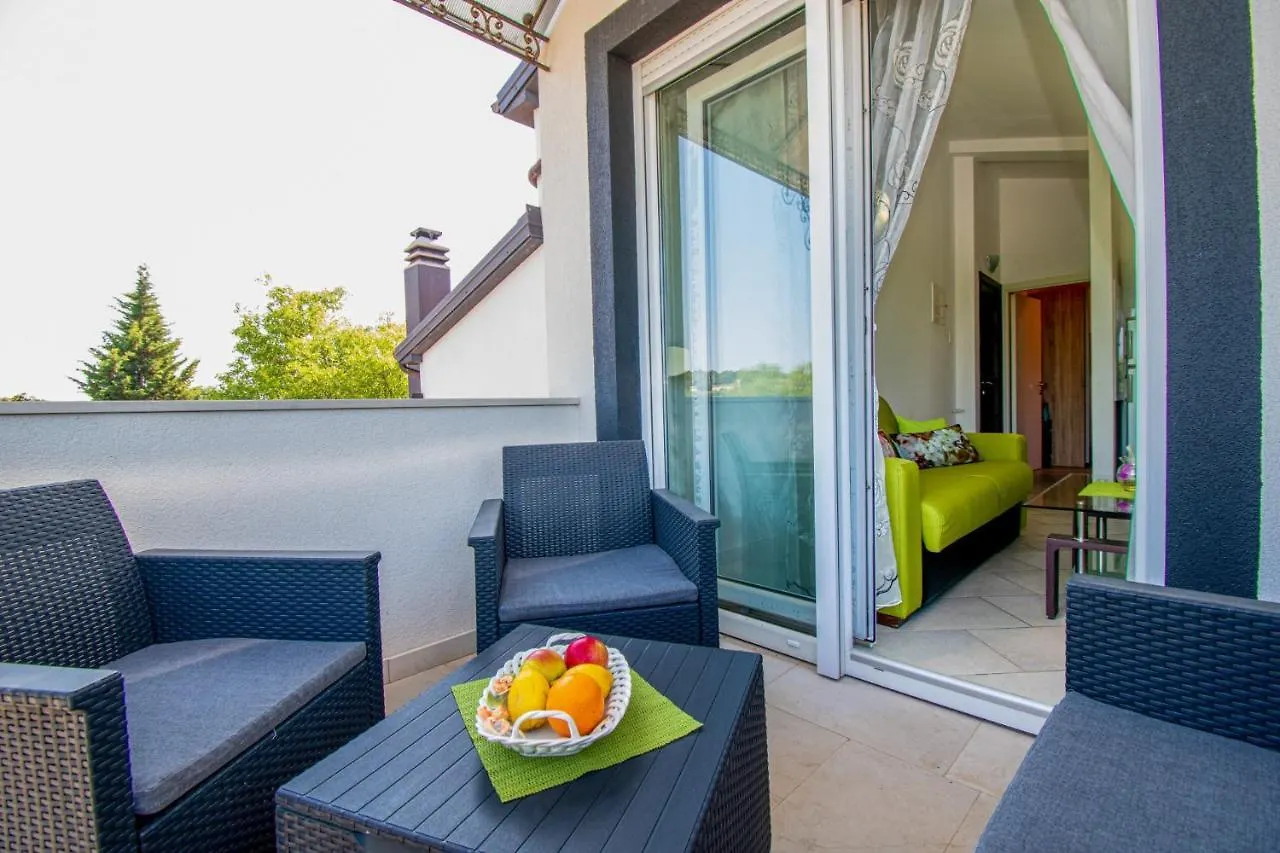 Apartments With Pool In Pula,Croatia 0*, Pula Croacia